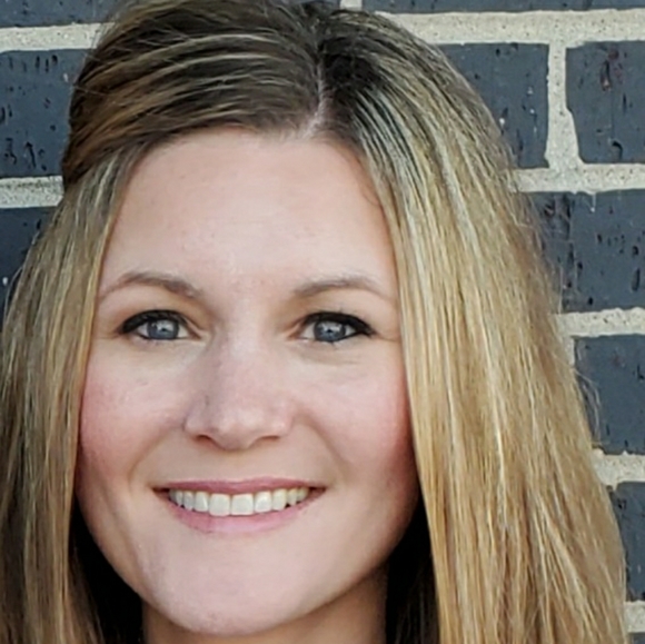 Meet your Posher, Ashli - Picture 1 of 1